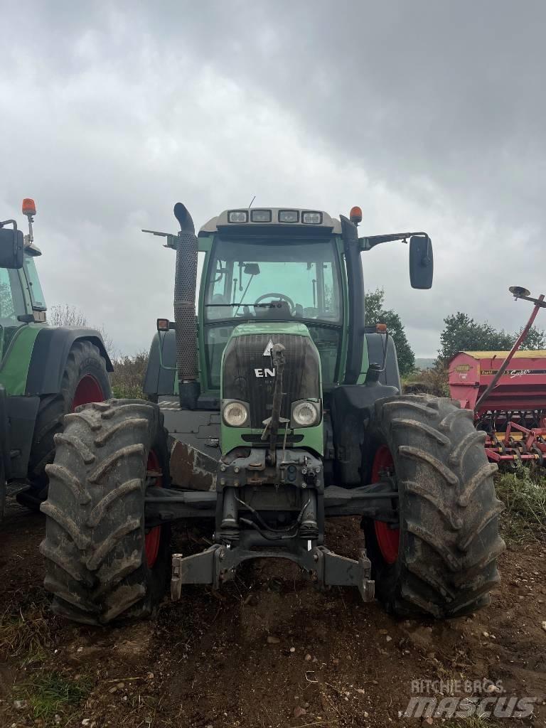 Fendt 718 Tractors
