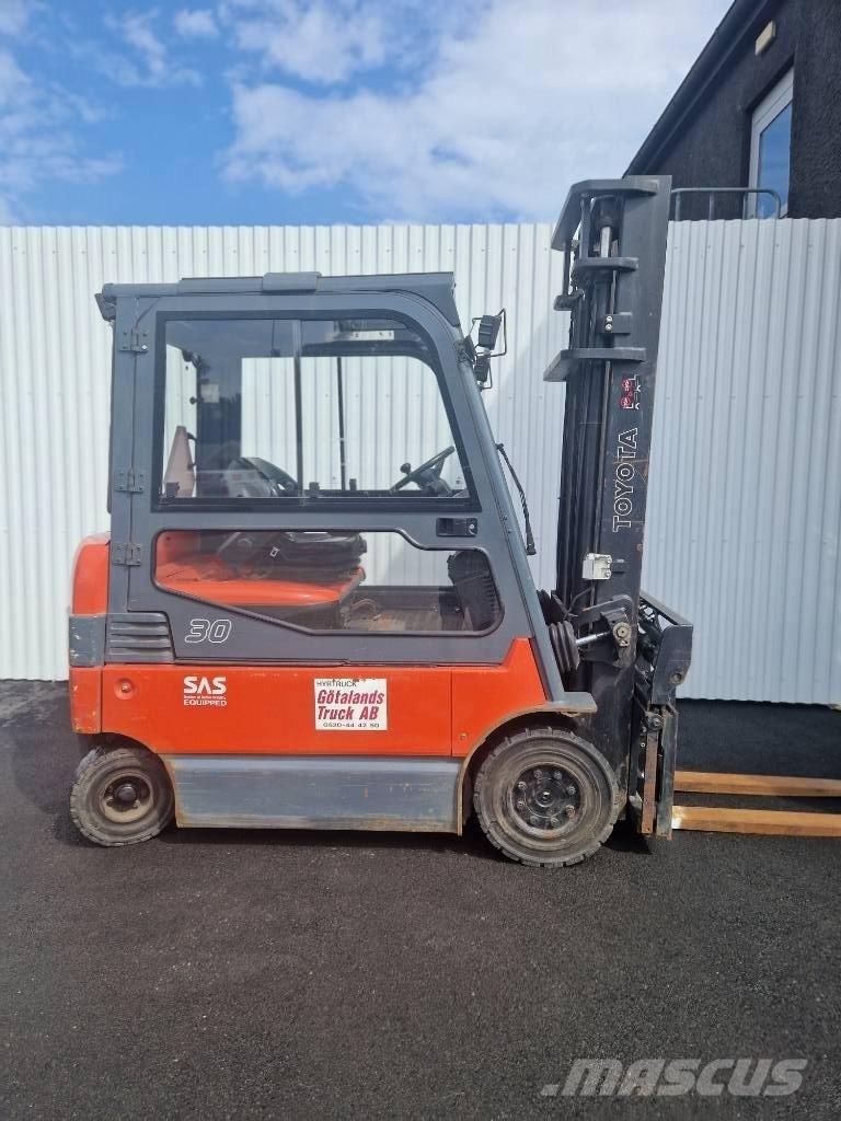 Toyota 7 FBMF 30 Electric forklift trucks