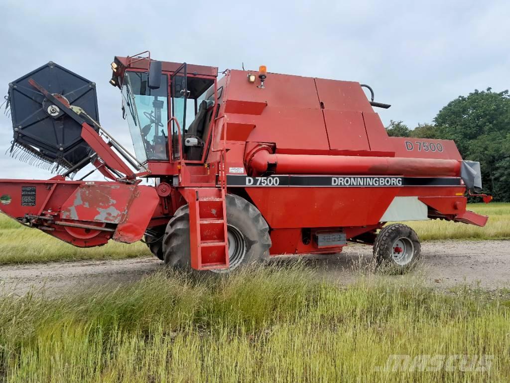 Dronningborg D 7500 Combine harvesters