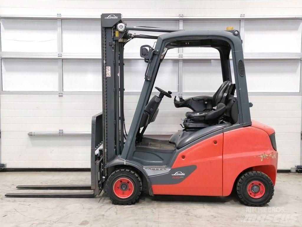 Linde H20D-01 Diesel trucks