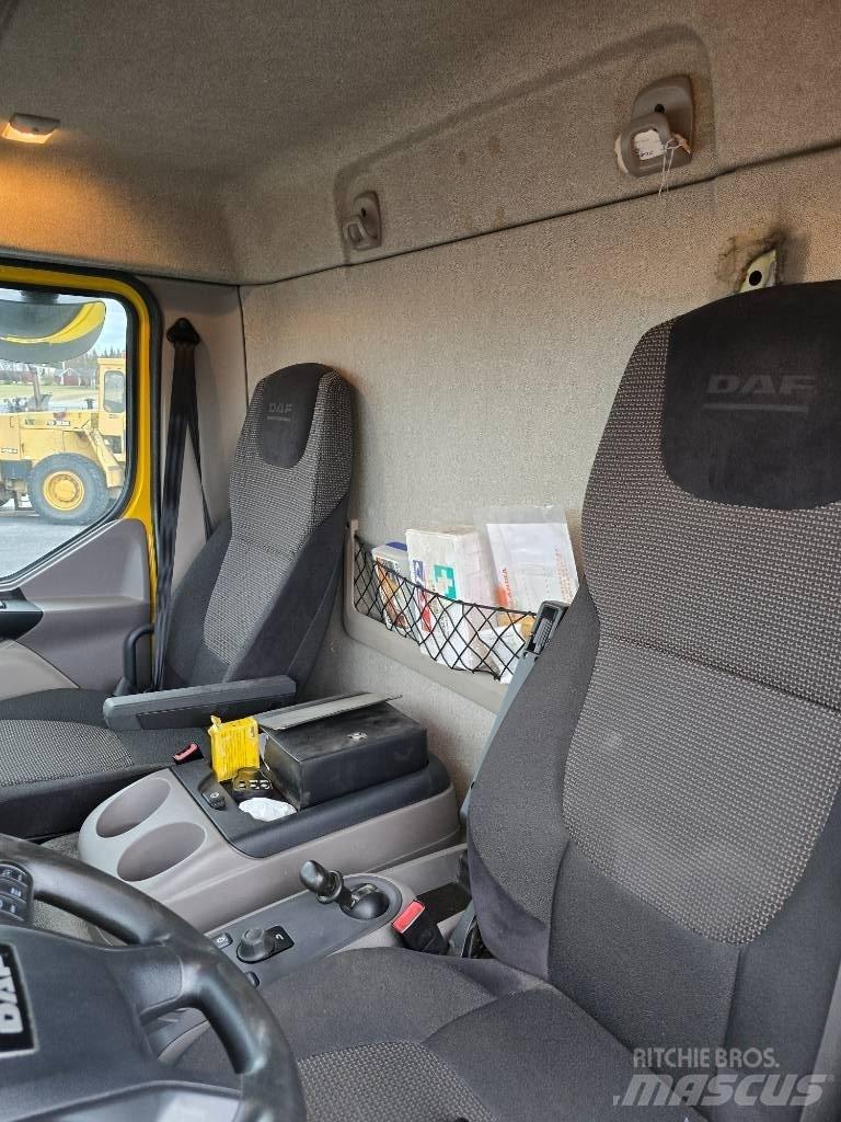 DAF LF 12.220 Box trucks