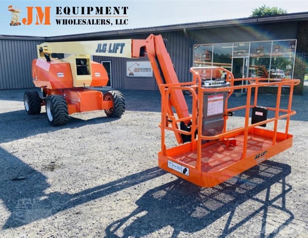 JLG 800 AJ Articulated boom lifts