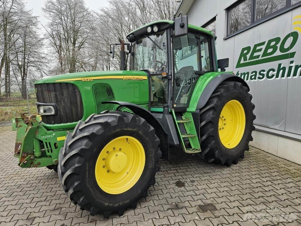 John Deere 6520 Tractors