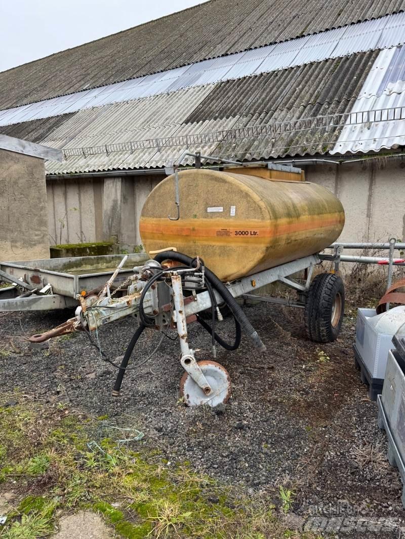 Chemo 3000 Liter Farm machinery