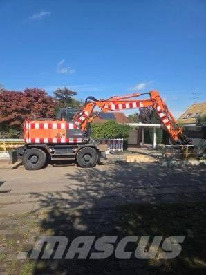 Hitachi Zaxis 140 W Wheeled excavators
