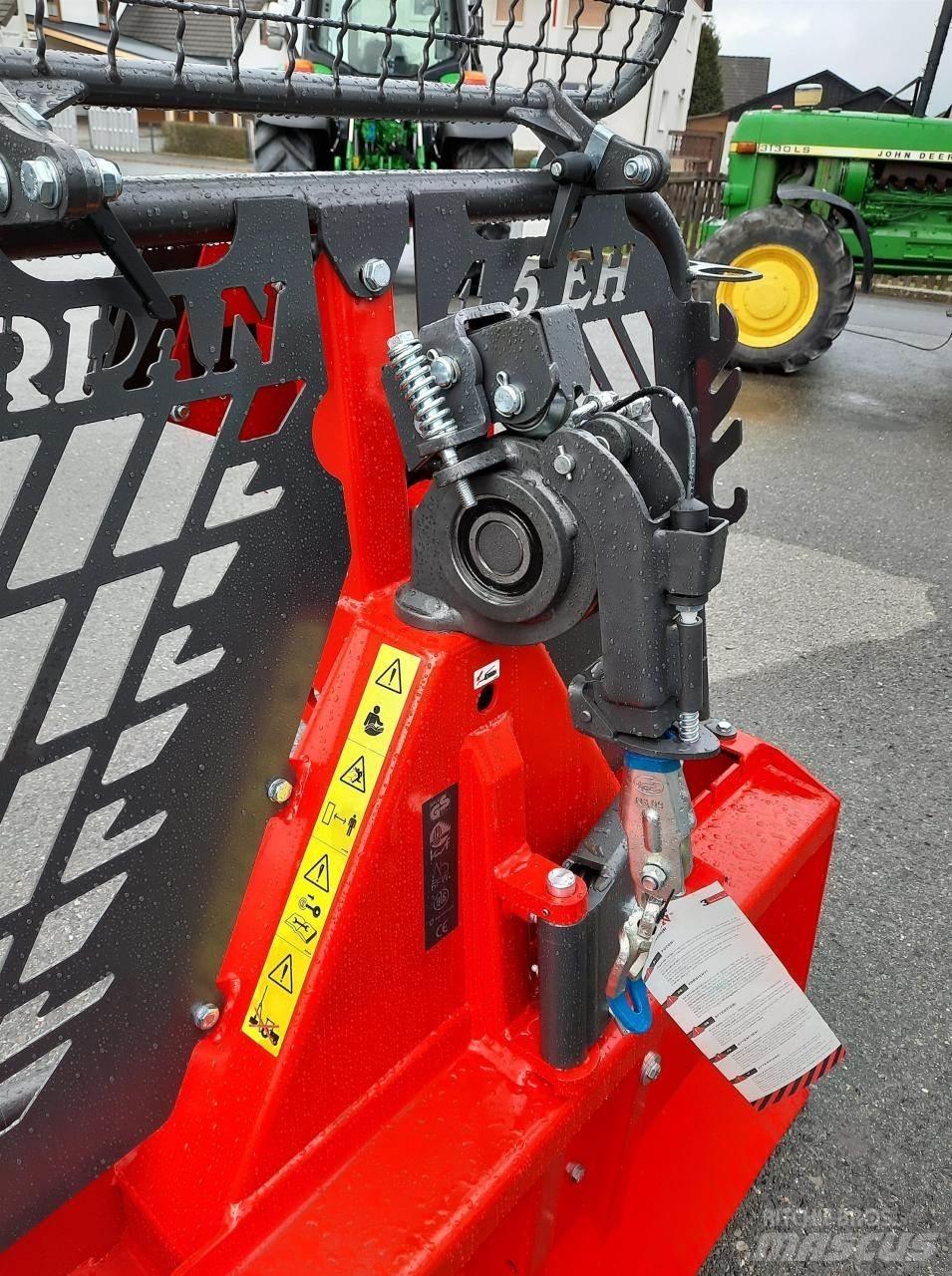 Krpan 4,5 EH Winches