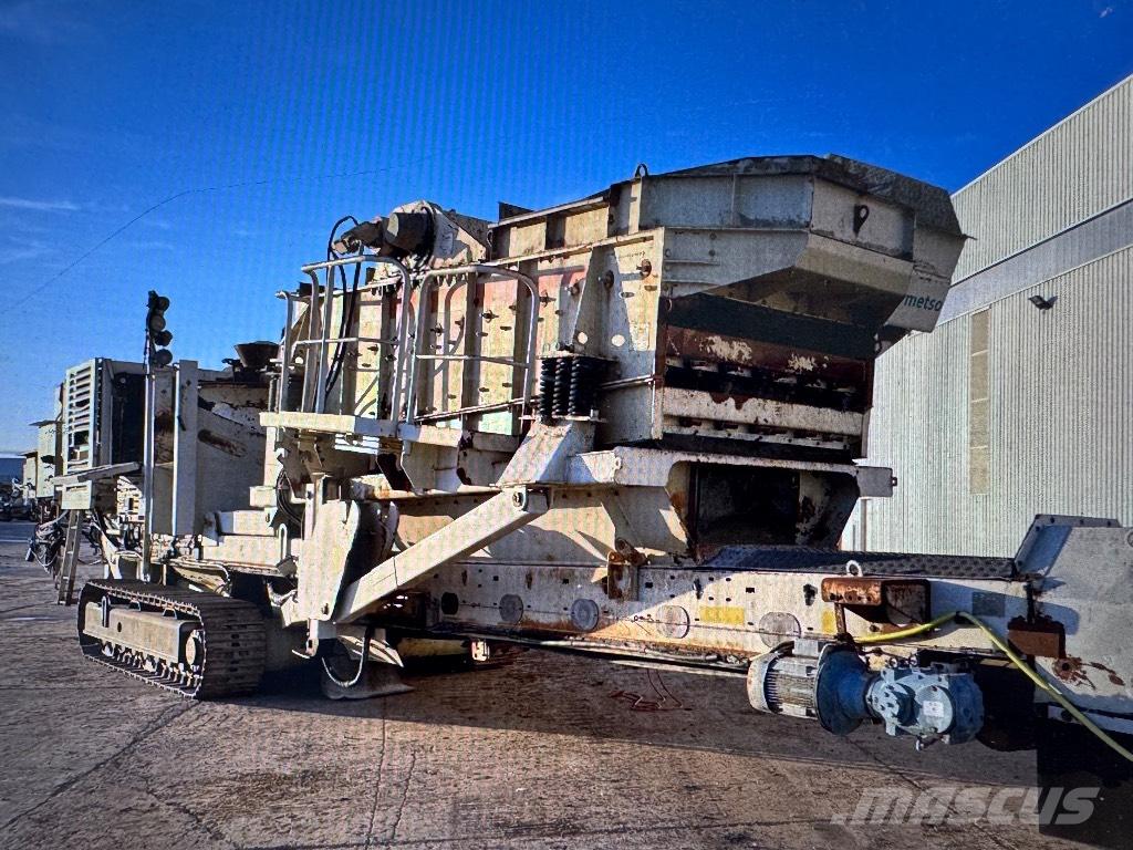 Metso LT1100 Mobile crushers