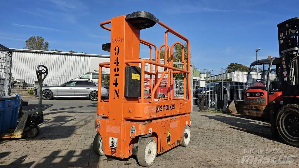Snorkel TM 12 Used Personnel lifts and access elevators