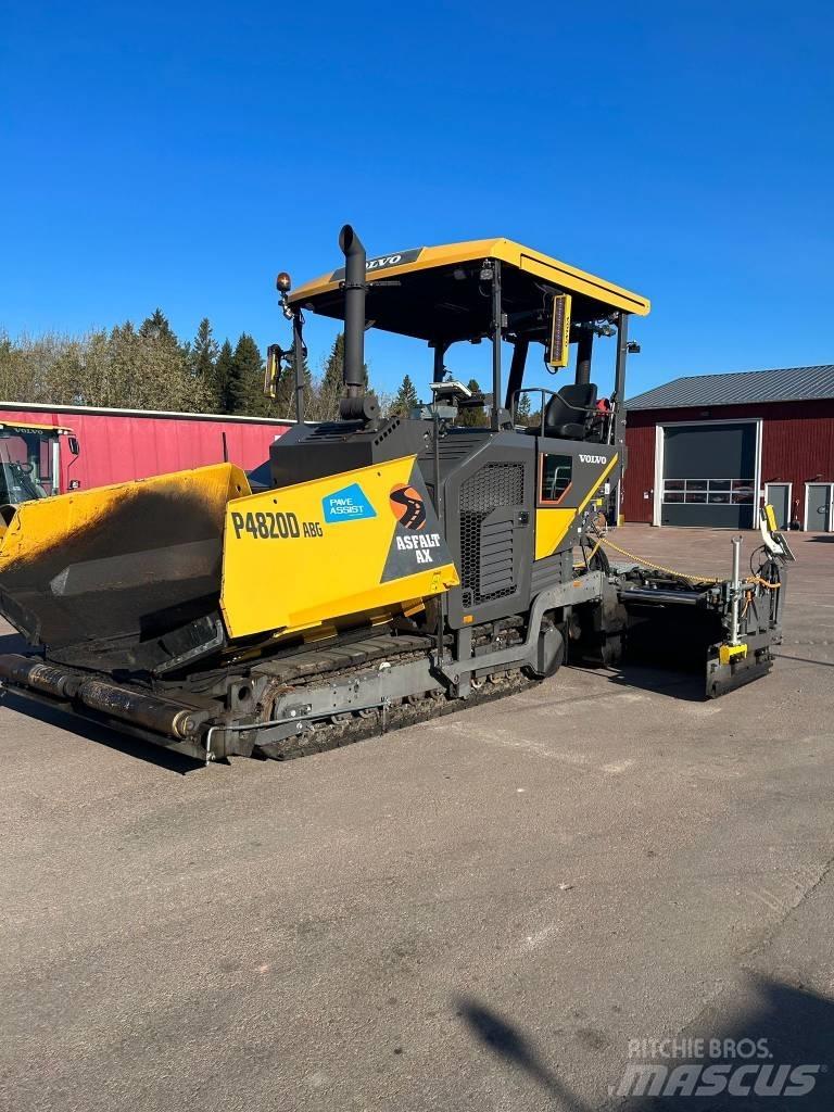 Volvo P 4820 D ABG Asphalt pavers