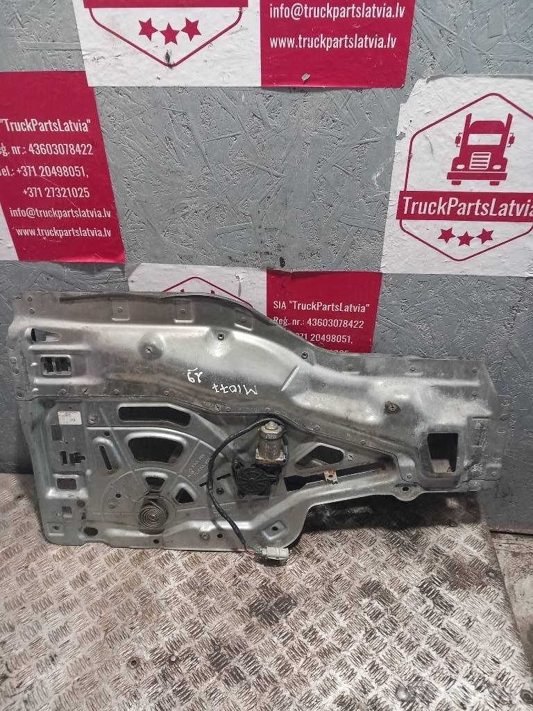 MAN TGA  81626456035 Cabins and interior