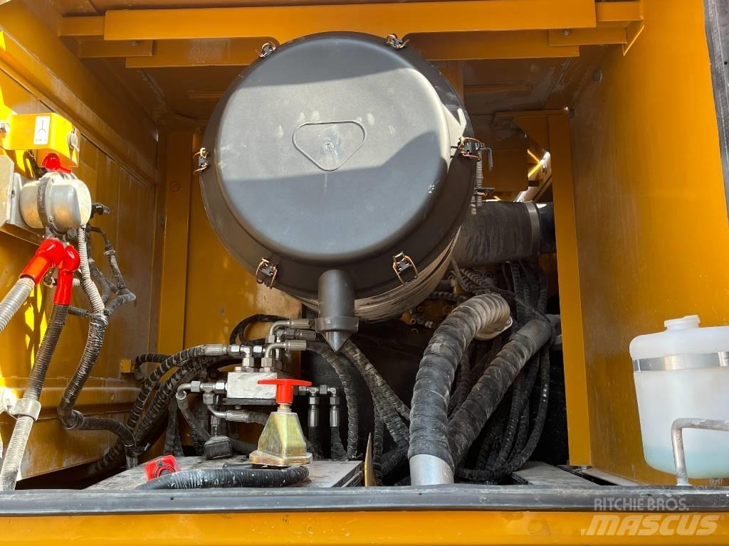 Sany SY 365 Crawler excavators