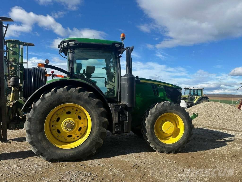 John Deere 7290 R Tractors