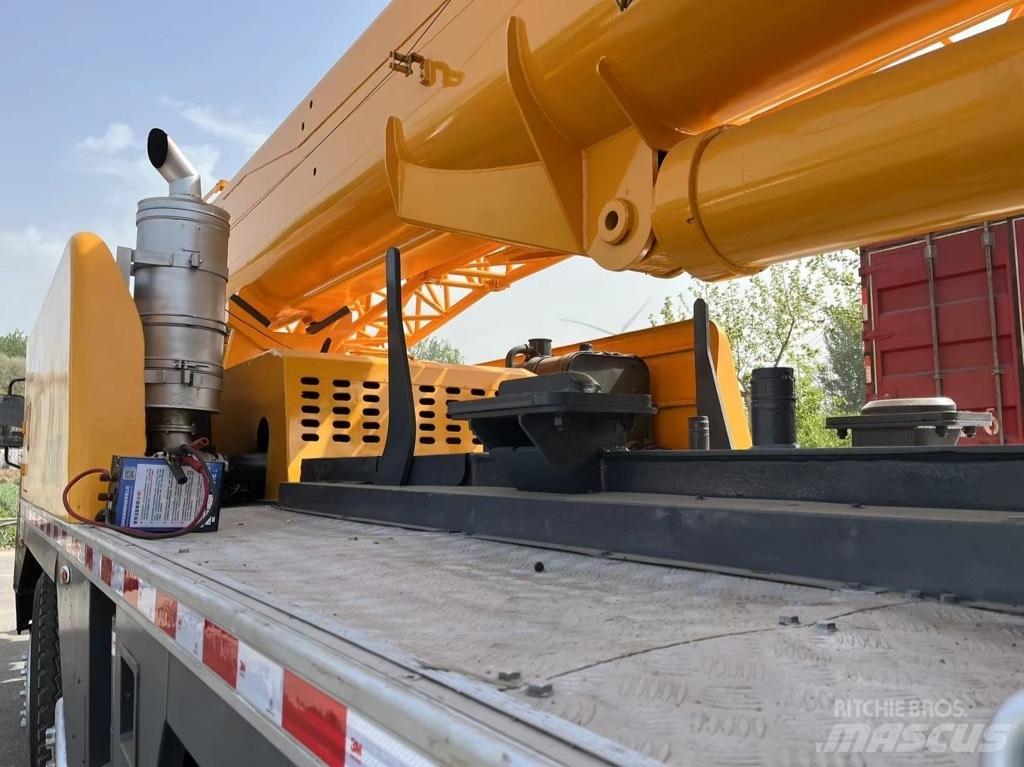 XCMG QY100K-I All terrain cranes