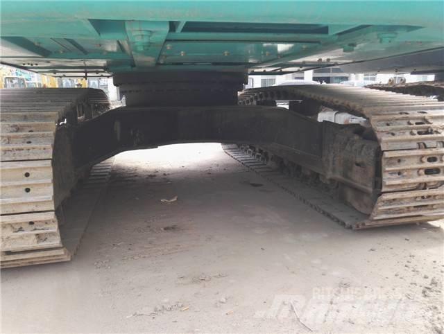 Kobelco SK 200 Crawler excavators
