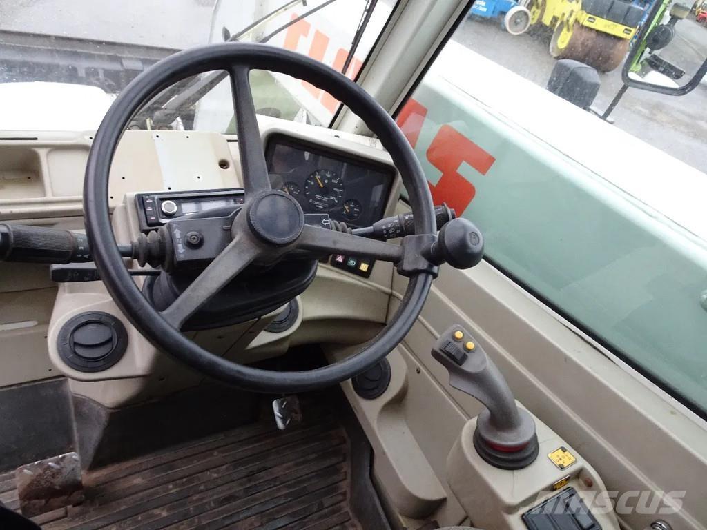 CLAAS 974 Telescopic handlers