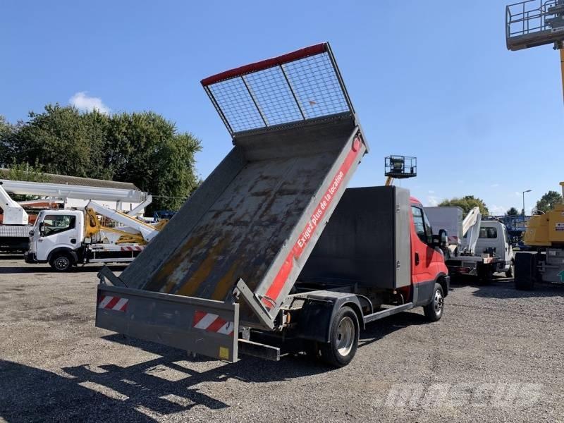 Iveco 35C12 - Tipper Tipper trucks