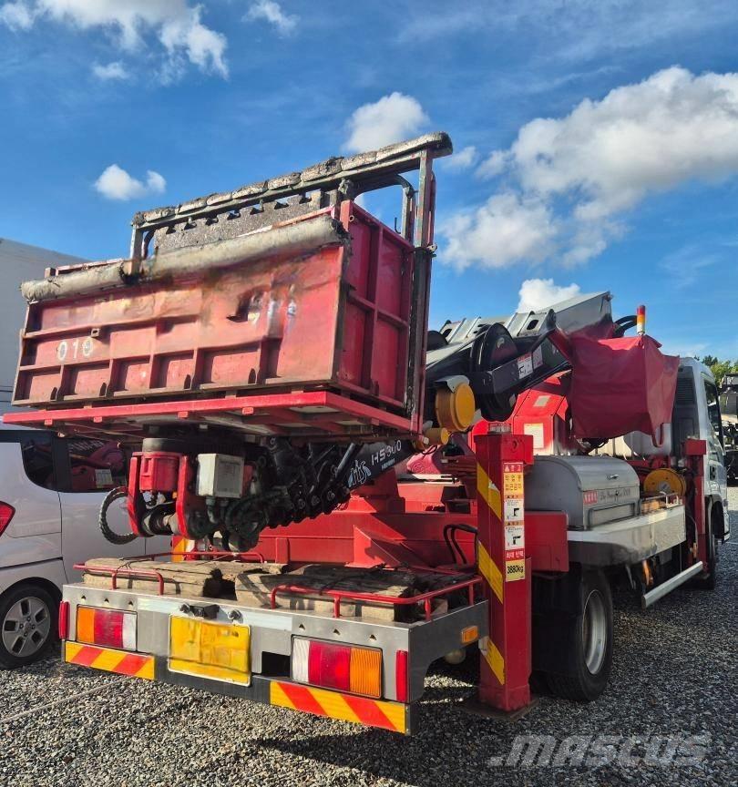 Hansin HS300 Truck mounted platforms