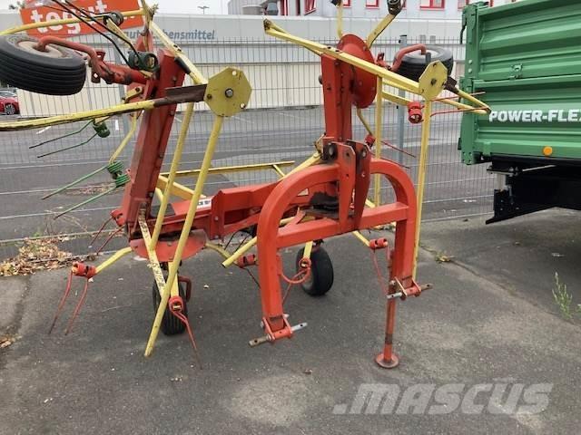 Unifarm CW 4.40 Rakes and tedders