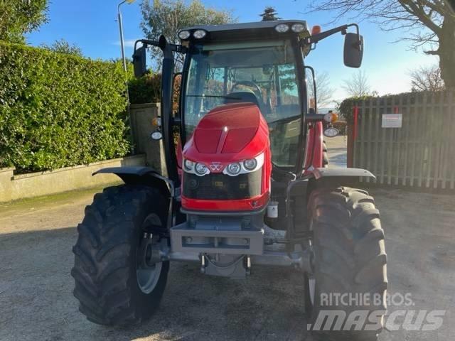Massey Ferguson 5712 Tractors