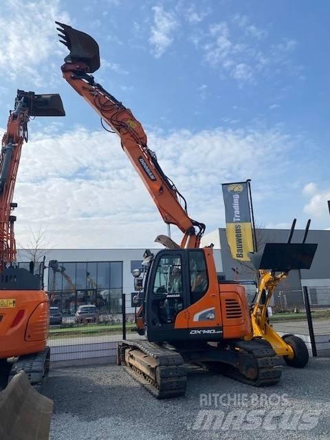 Doosan DX140LCR-5 Crawler excavators