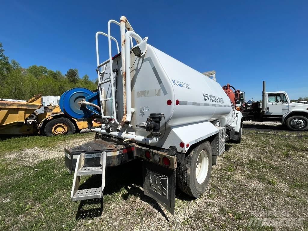 Ford F 750 XL SD Water bowser