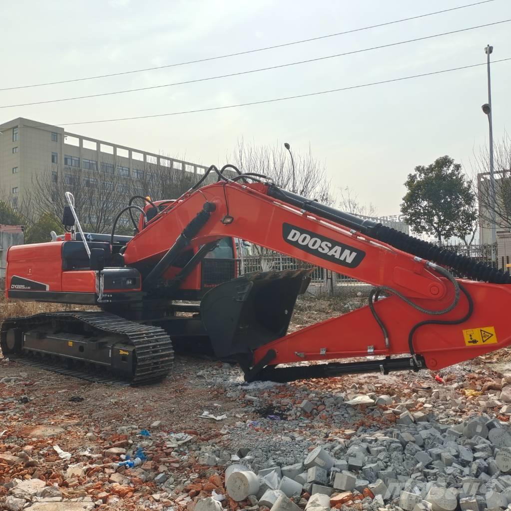 Doosan DX225LC-9C Crawler excavators