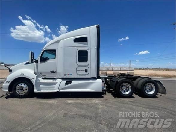 Kenworth T680 Prime Movers