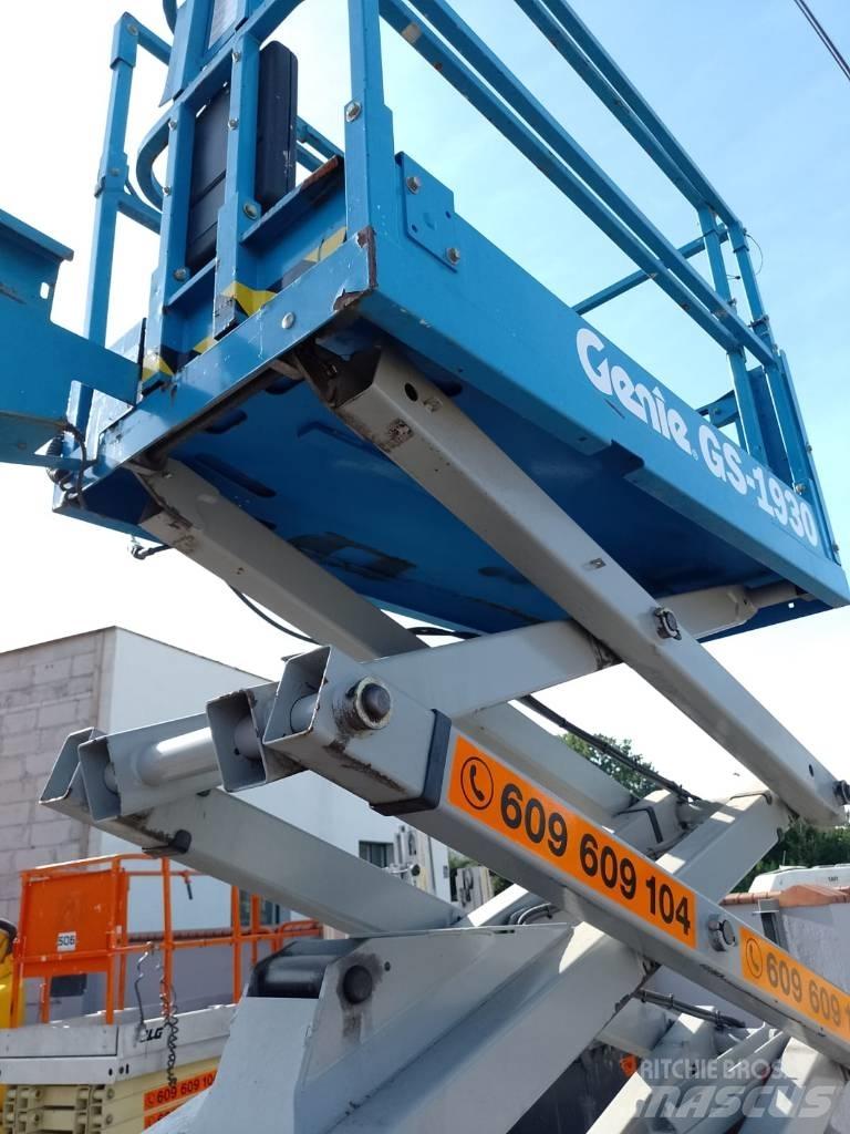 Genie GS-1930 Scissor lifts