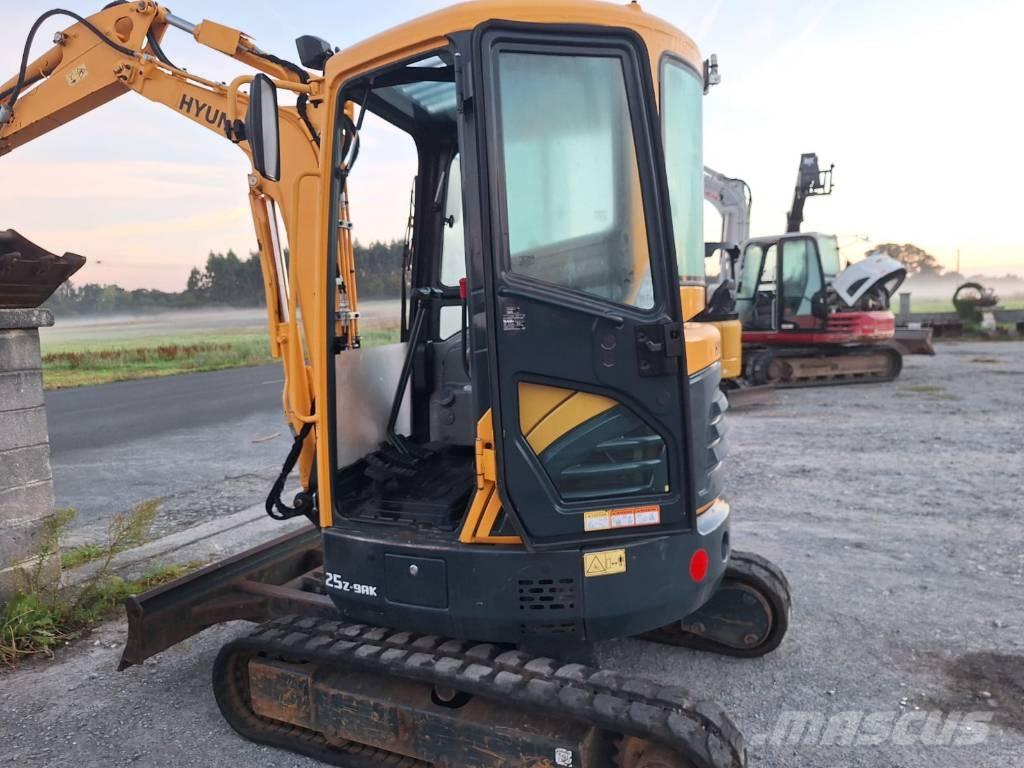Hyundai 25 Z-9 AK Mini excavators < 7t (Mini diggers)