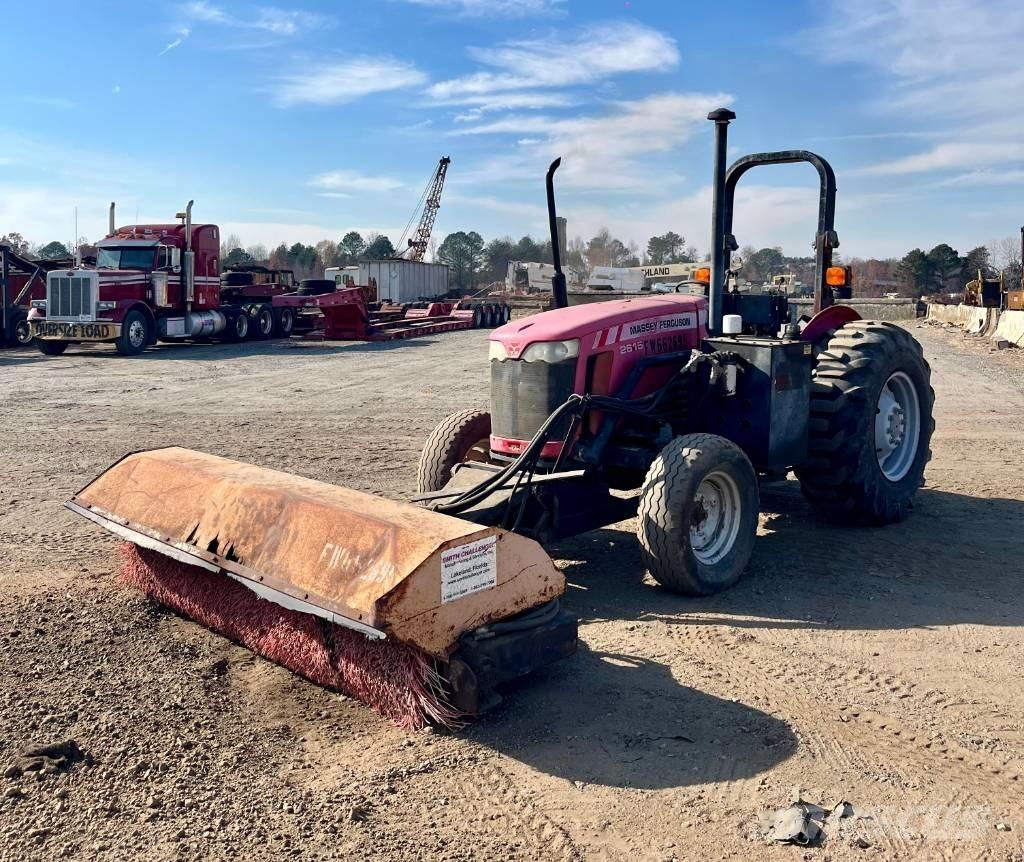 Massey Ferguson 2615 Tractors