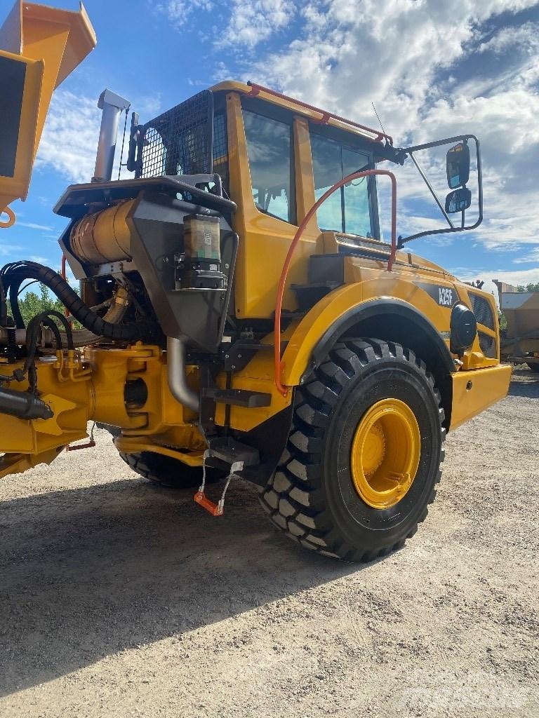 Volvo A 25 F Articulated Haulers