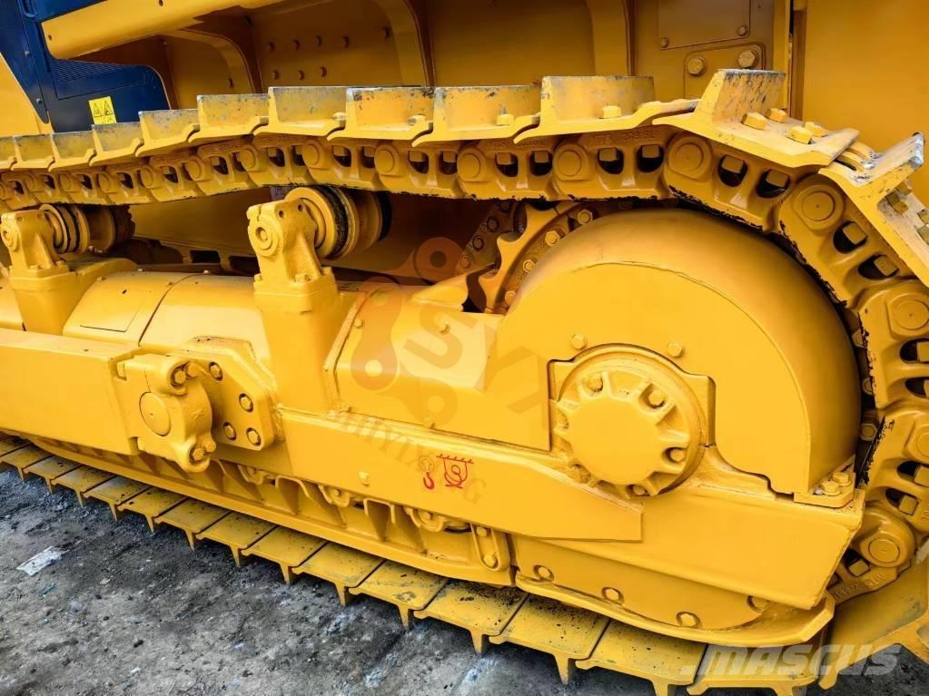 Shantui SD 32 Crawler dozers