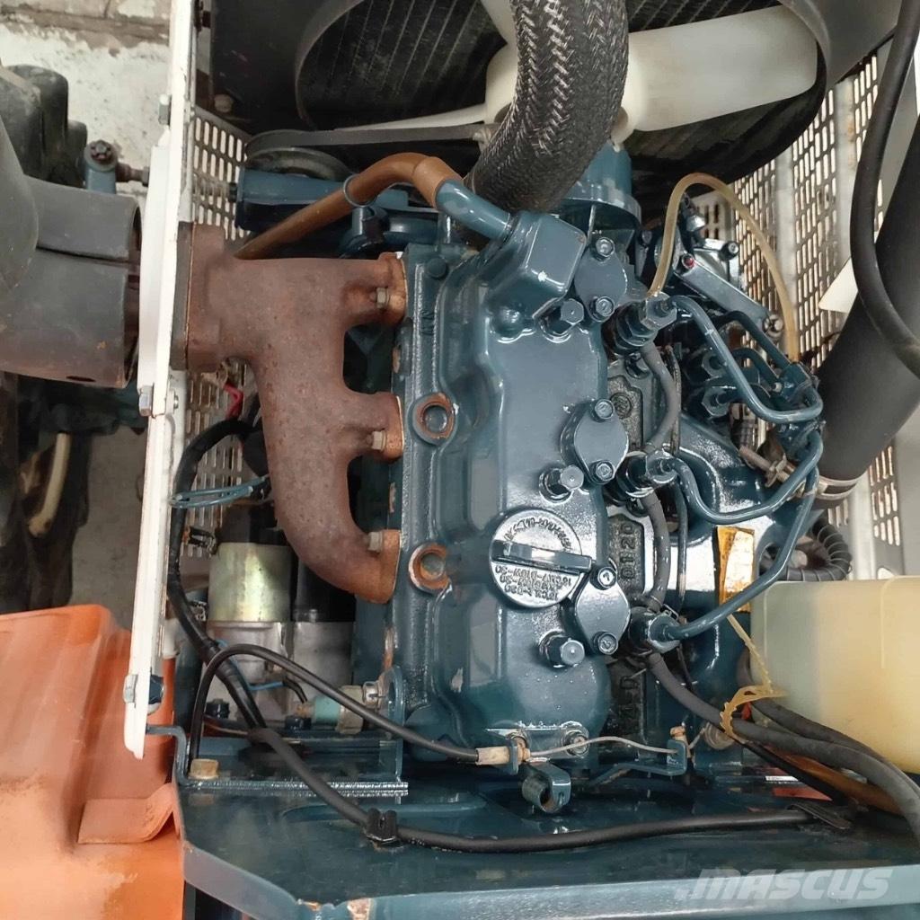 Kubota B 1402 Tractors