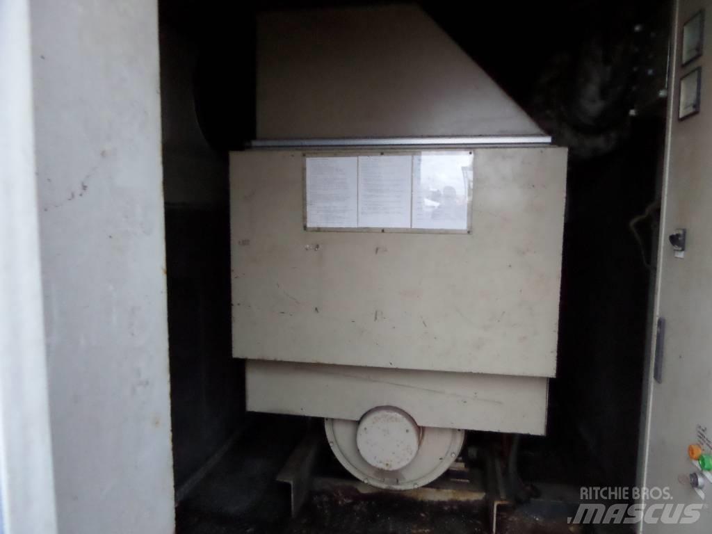 Cummins 550KVA Diesel Generators