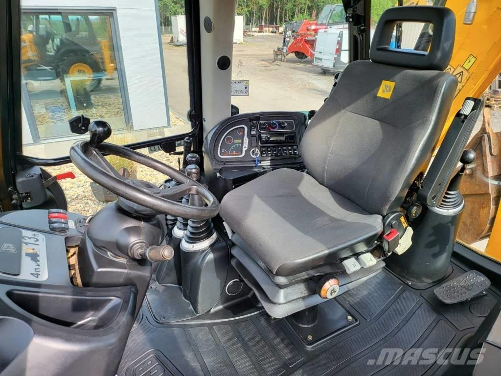 JCB 3 CX Backhoe