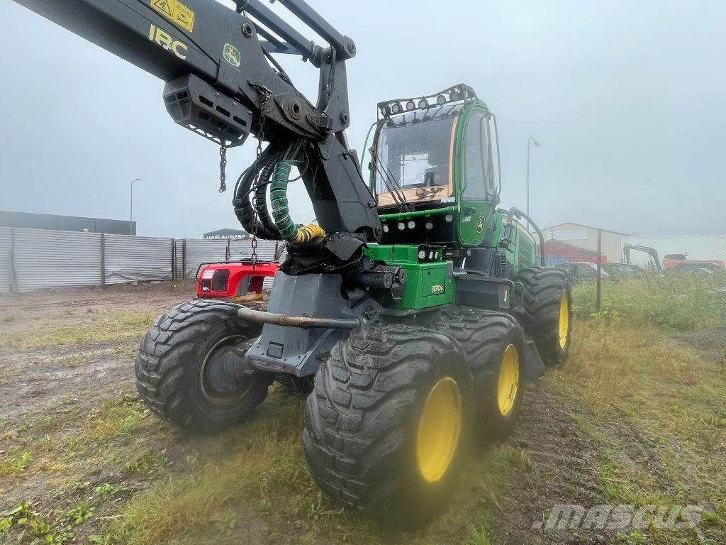 John Deere 1170G Harvesters