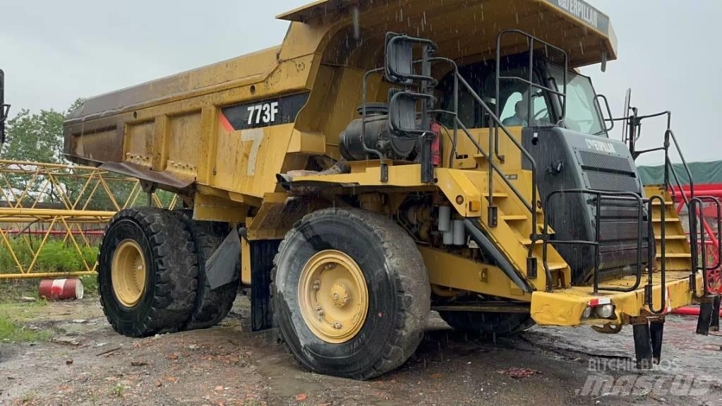 CAT 773 F Articulated Haulers