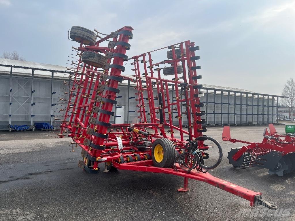 Väderstad Ferox 900 Harrows