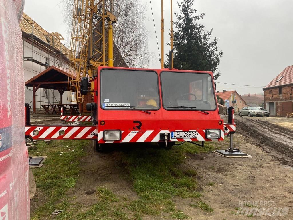 Spierings SK365 AT3 Tower cranes