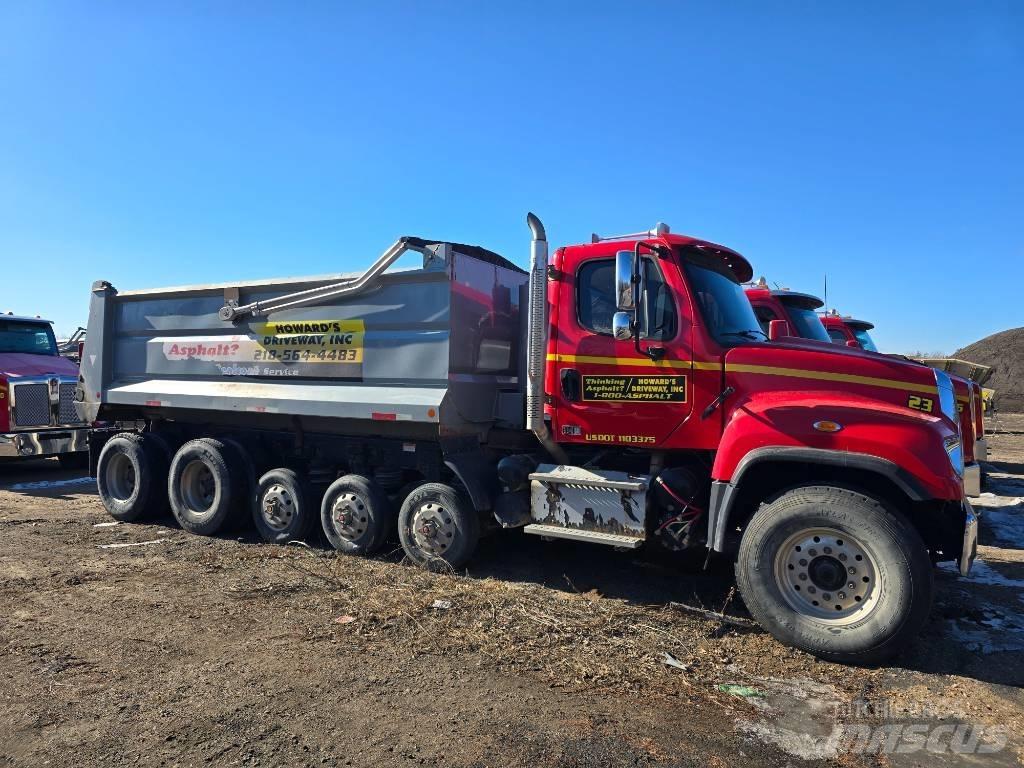 Freightliner SD 114 Tipper trucks