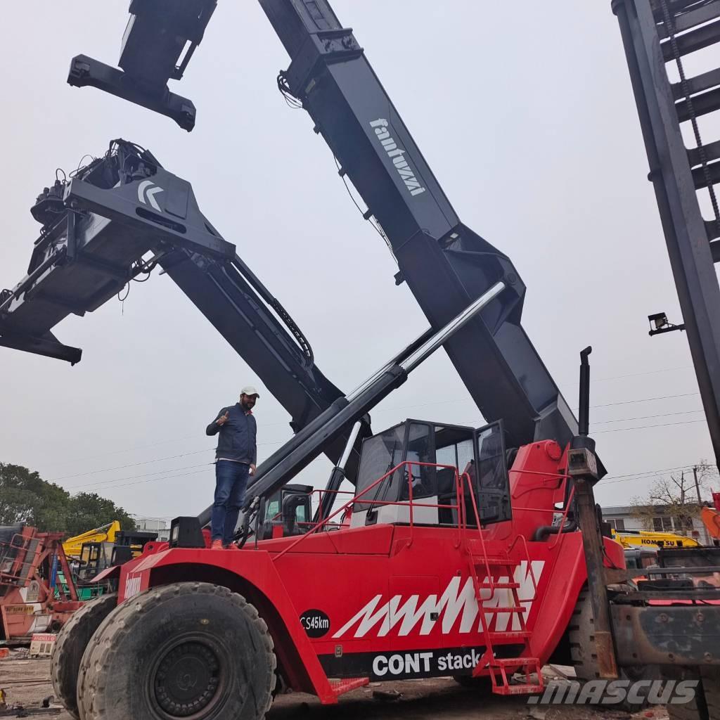 Fantuzzi CS 45 KM Reach stackers