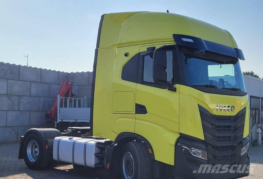 Iveco S-Way 460 4X2 Prime Movers