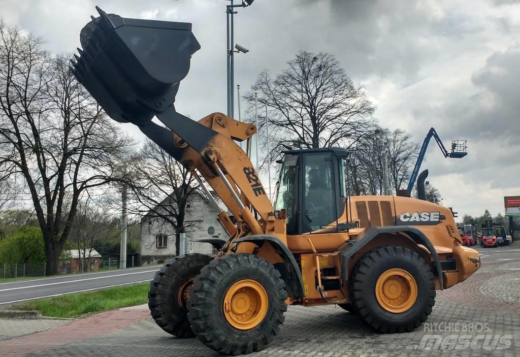 CASE 821 E Wheel loaders