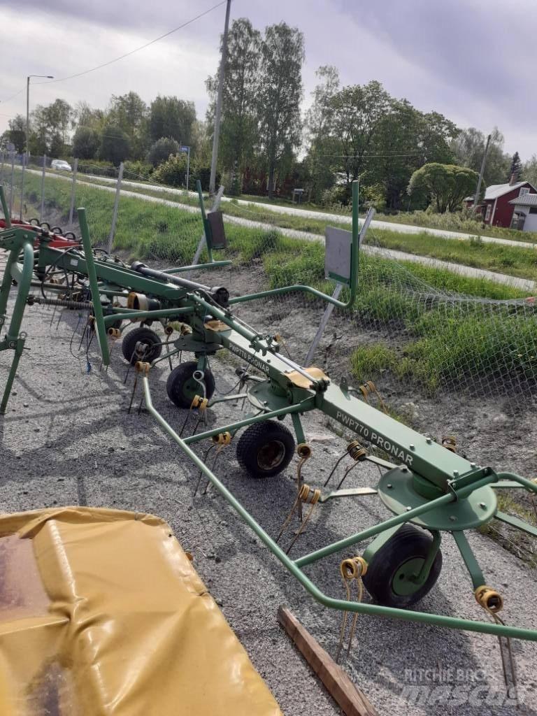 Pronar PWP 770 Rakes and tedders