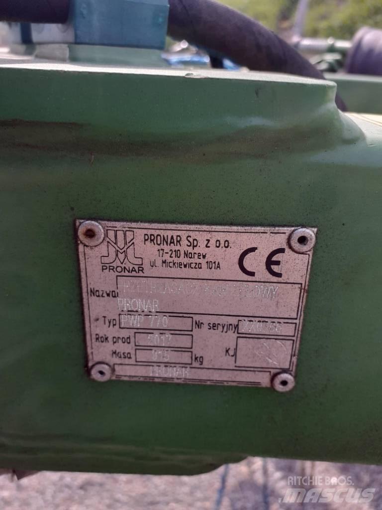Pronar PWP 770 Rakes and tedders