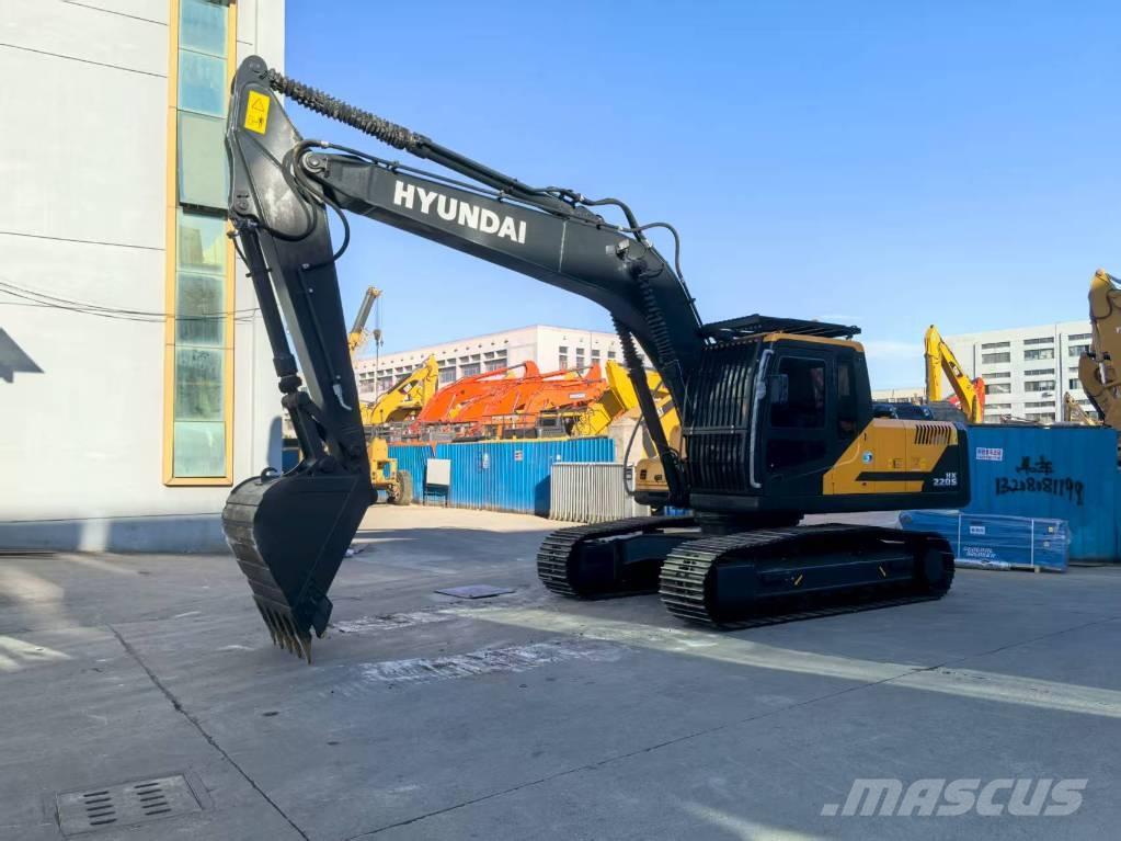 Hyundai HX 220 Crawler excavators
