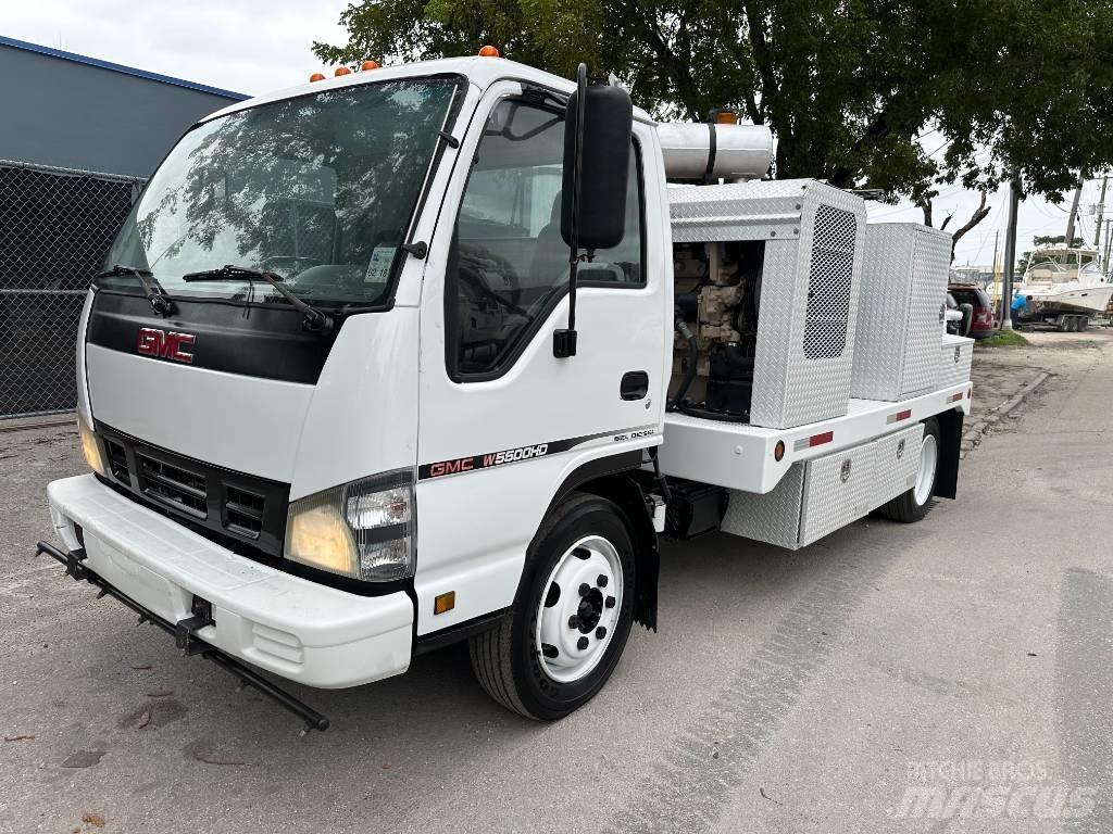 GMC W 5500 HD Commercial vehicle