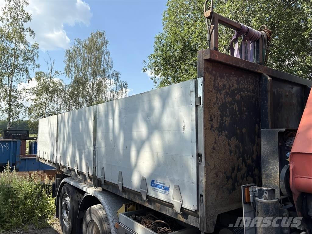 Volvo FM460 6x2*4 Truck mounted cranes
