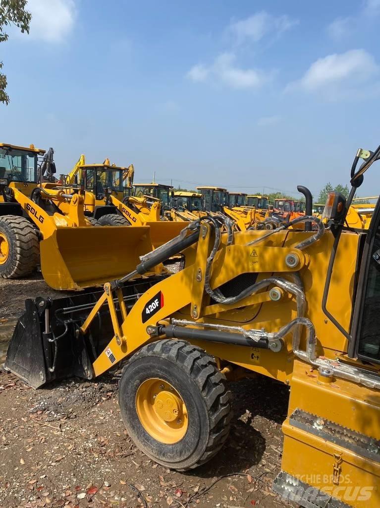 CAT 420 F Backhoe