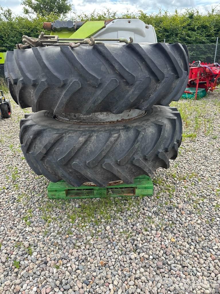  Tvillinghjul 20.8R42 Tyres, wheels and rims